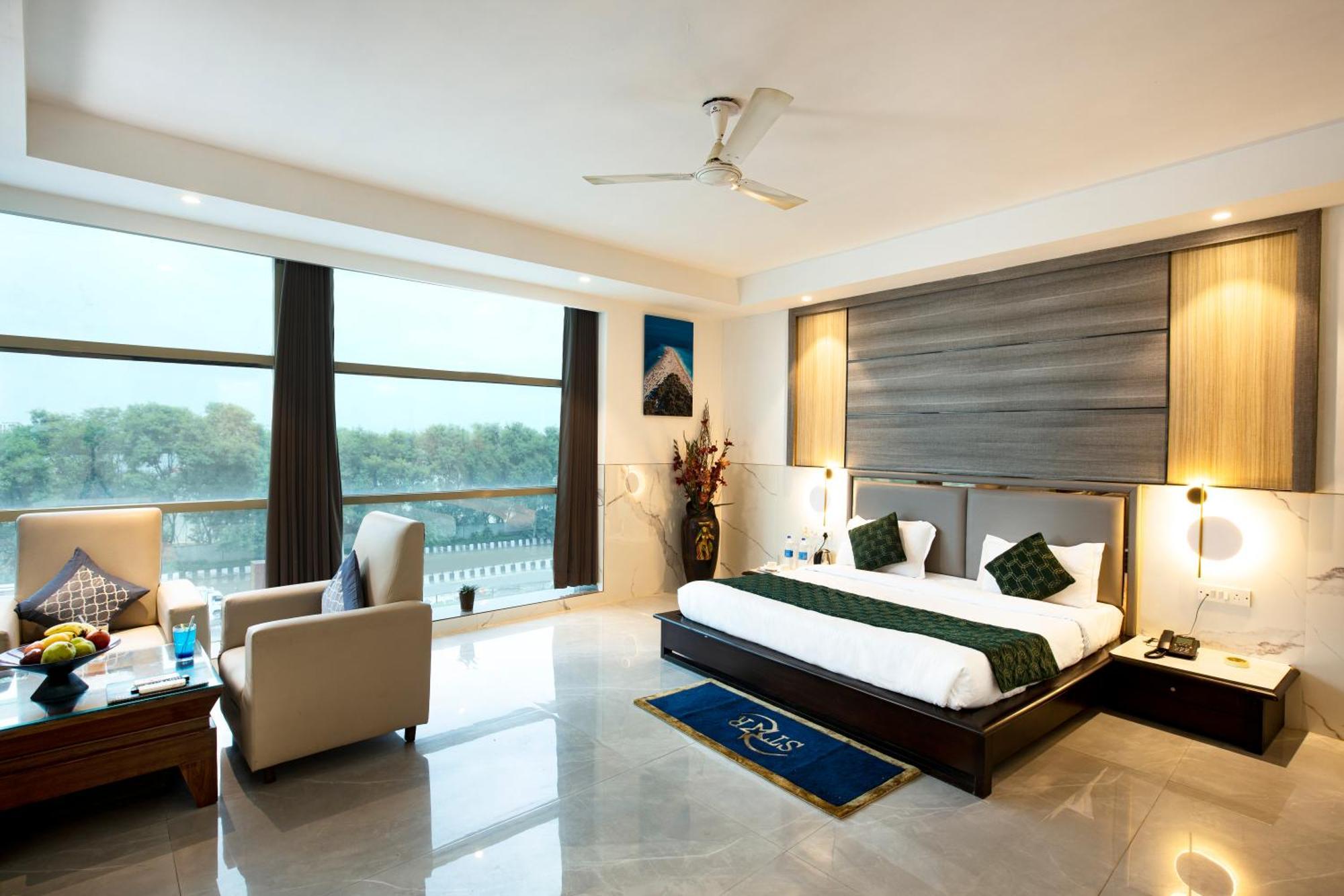 Hotel Aero Star By Star Group New Delhi Eksteriør billede