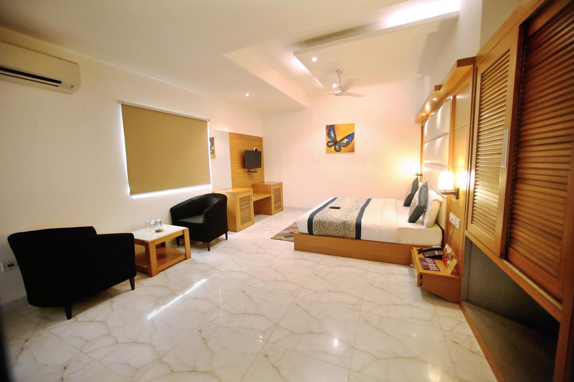 Hotel Aero Star By Star Group New Delhi Eksteriør billede