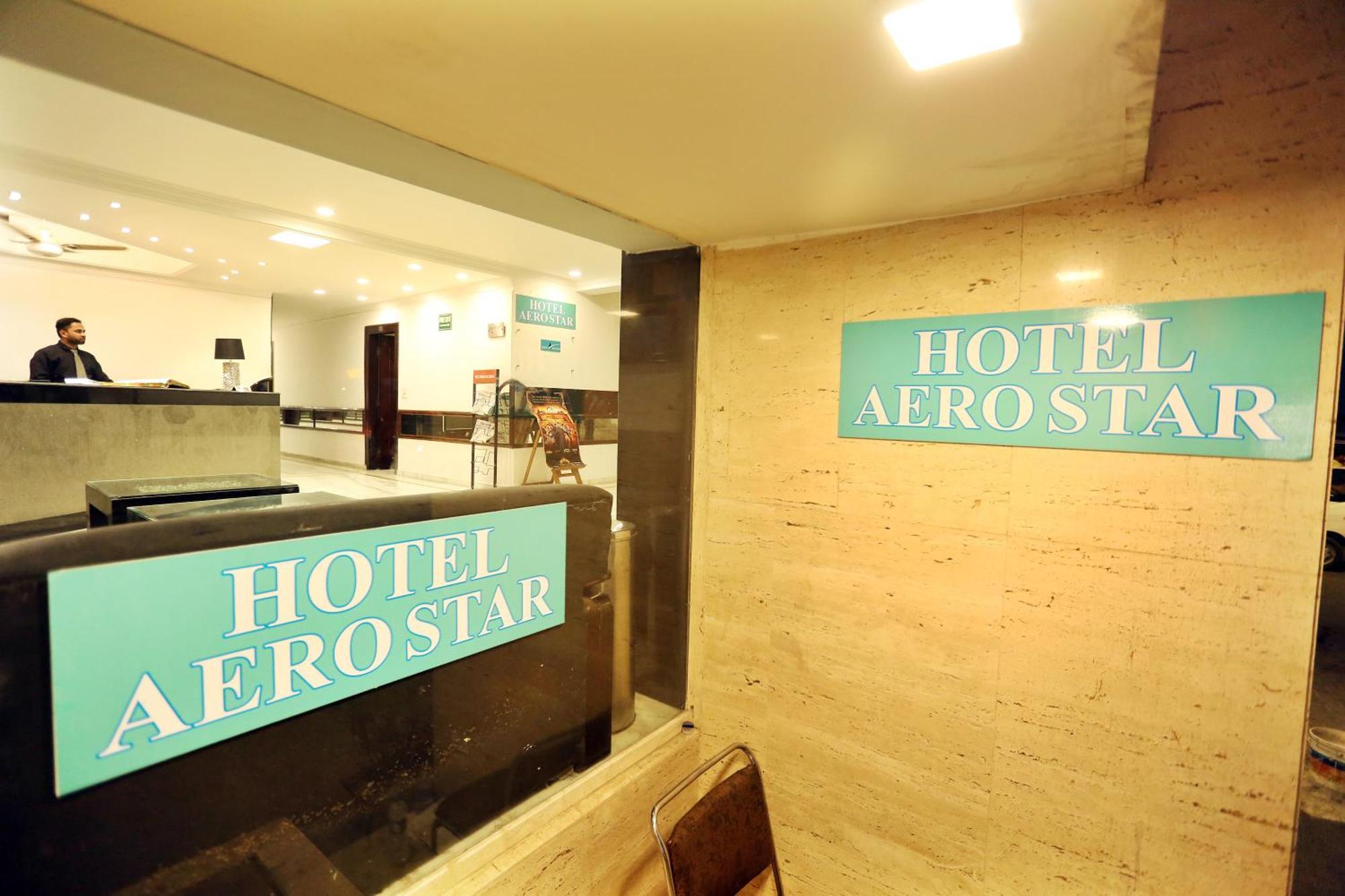 Hotel Aero Star By Star Group New Delhi Eksteriør billede