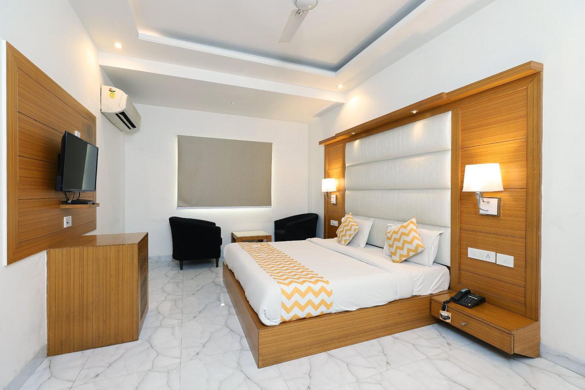 Hotel Aero Star By Star Group New Delhi Eksteriør billede